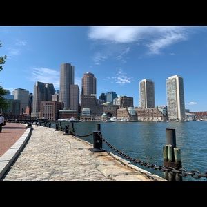 Meet your Posher, Jasmine